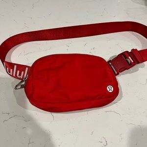 Red belt bag Lululemon